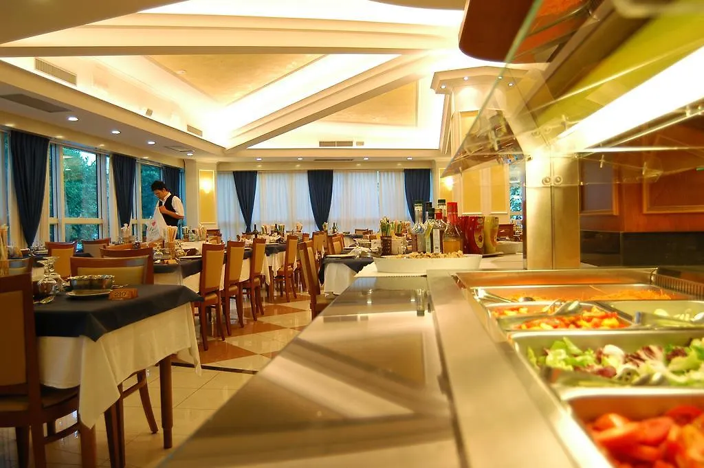 Hotel Verona Cesenatico 3*,  Włochy